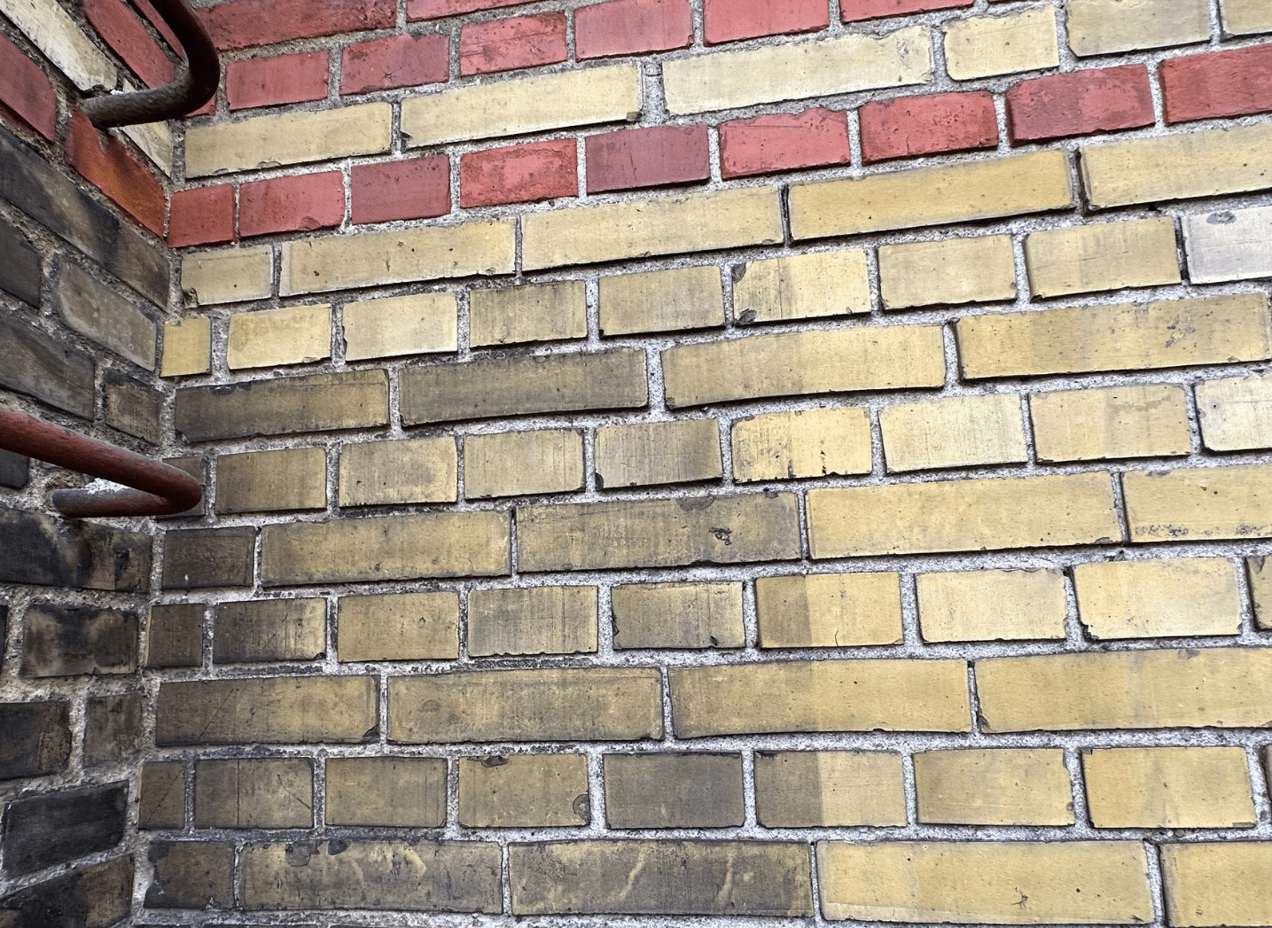 laser cleaning on brick building